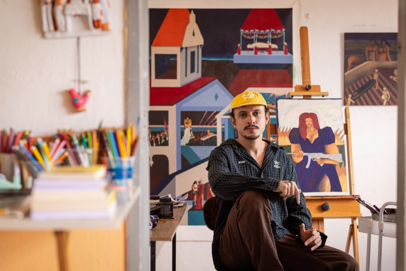 Charles Lessa celebra 10 anos de trajetória com exposição individual na Cave