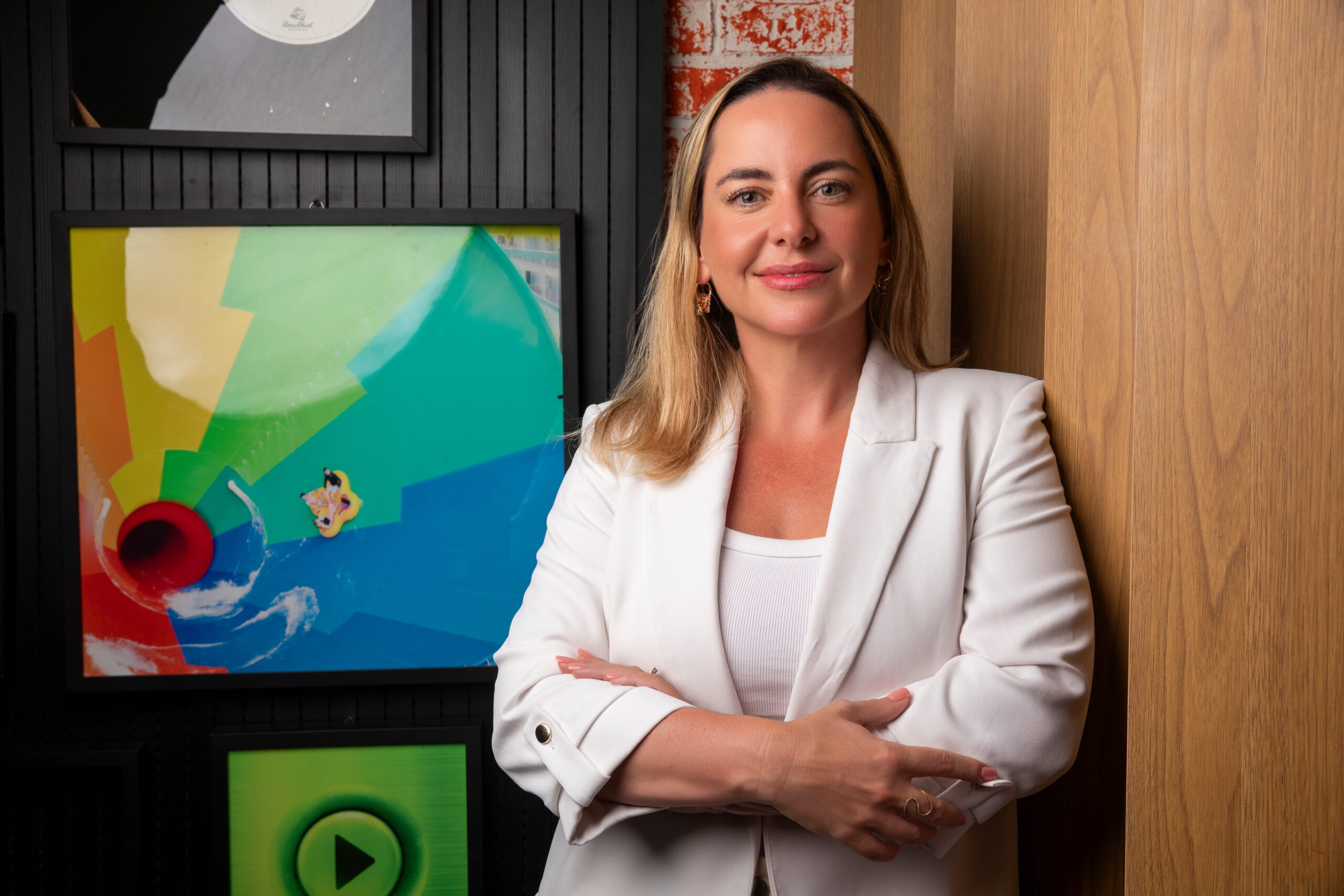 Clarisse Linhares é reconhecida como uma dos 100+ Poderosos do Turismo pela PANROTAS