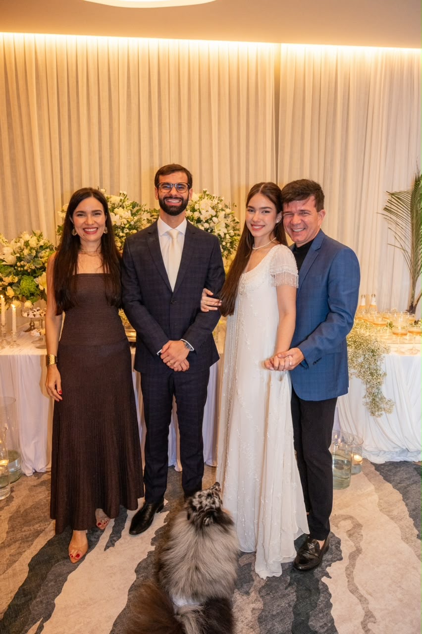 Lívia Moreno e Antonio Damião Neto oficializam união em cerimônia civil no Mandara by YOO