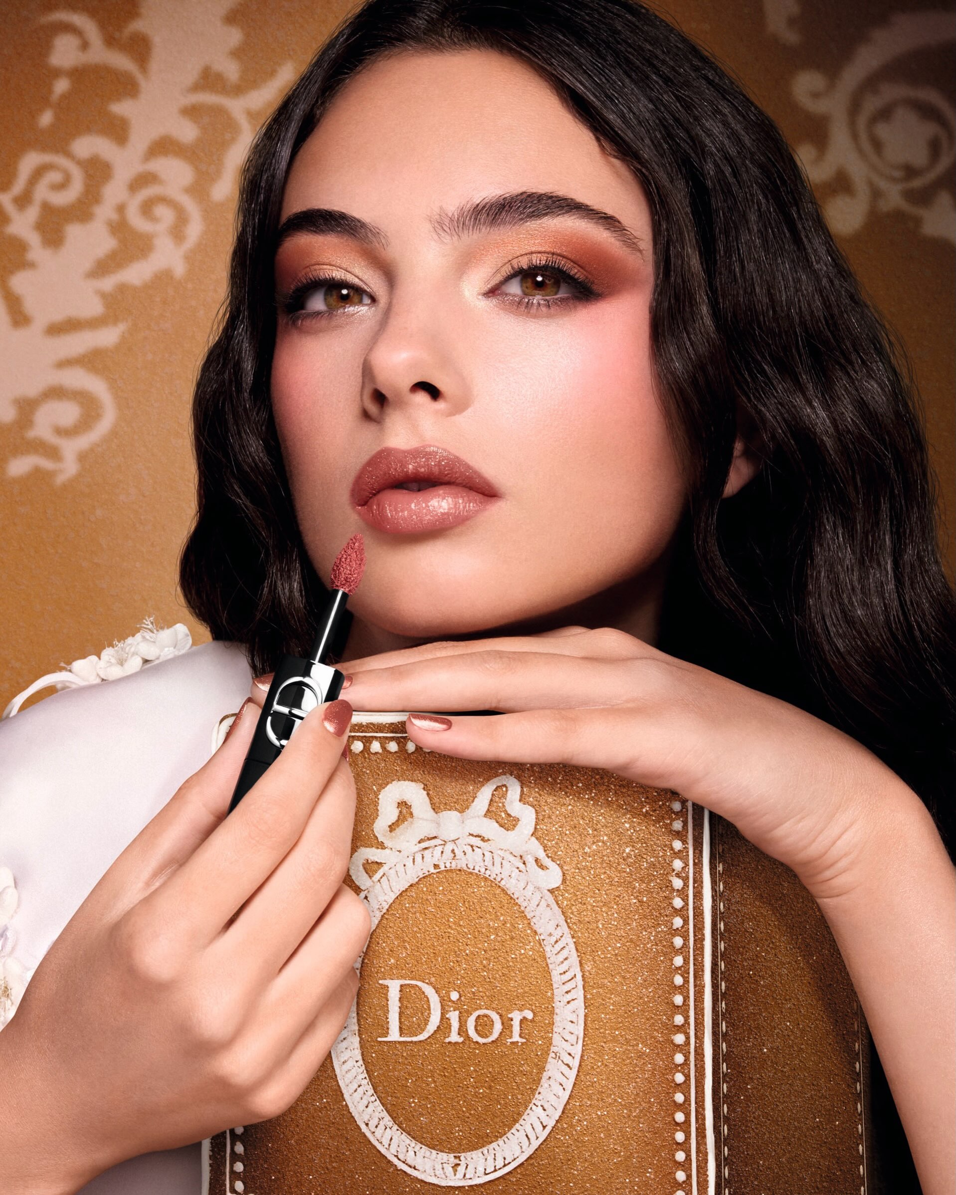 Dior promove masterclass de maquiagem inédita no RioMar Fortaleza